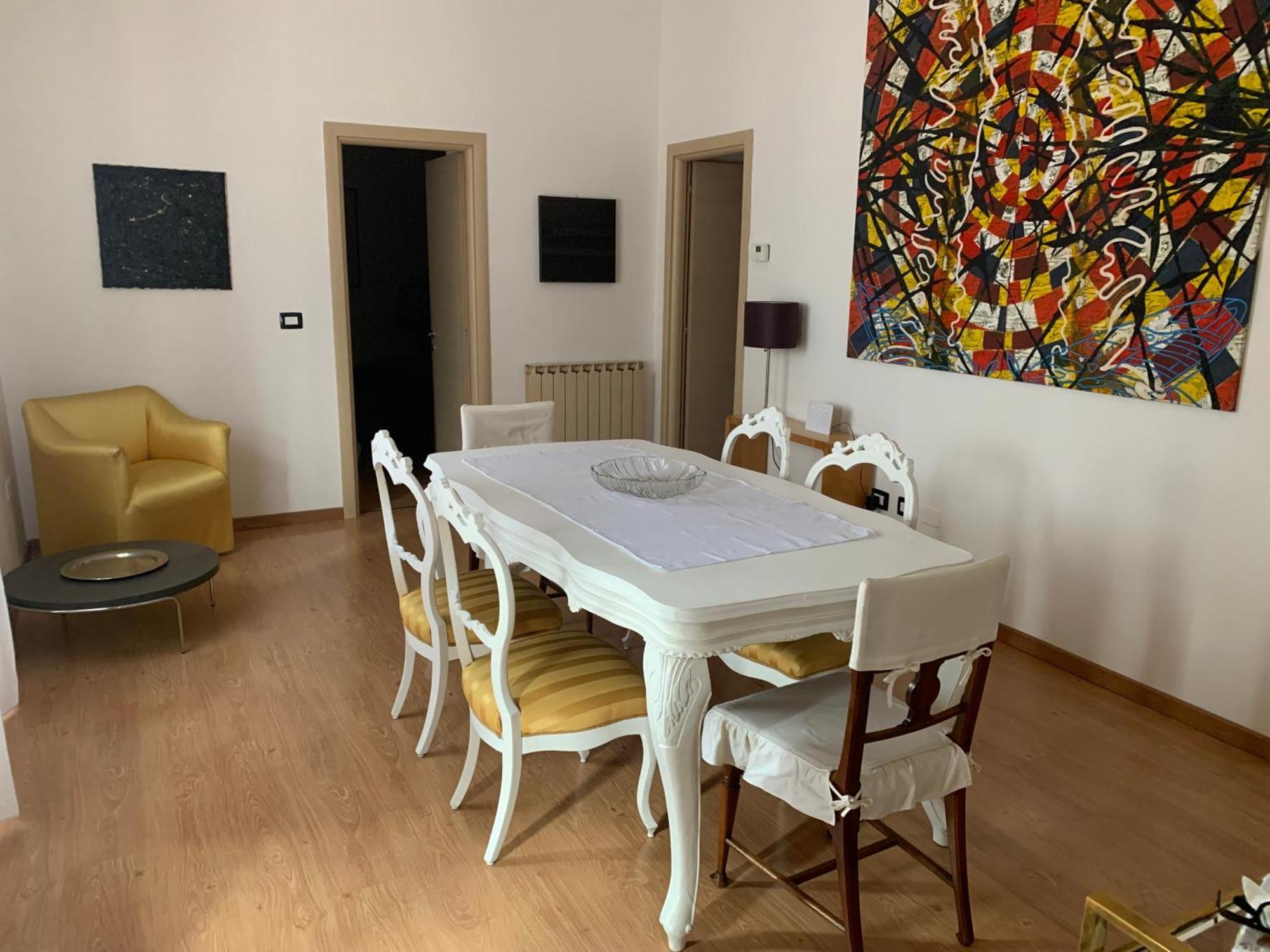 Roversi Apartment *